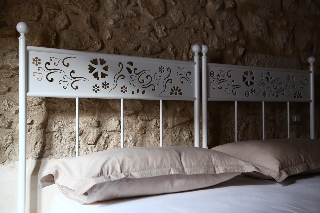 Monastero Di Sant'Erasmo Hotel Veroli ภายนอก รูปภาพ