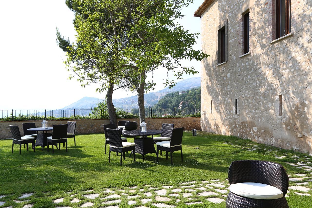 Monastero Di Sant'Erasmo Hotel Veroli ภายนอก รูปภาพ